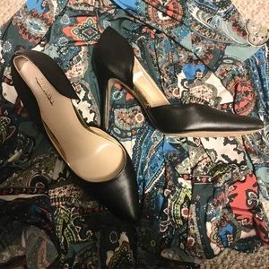 Black stilettos 👠